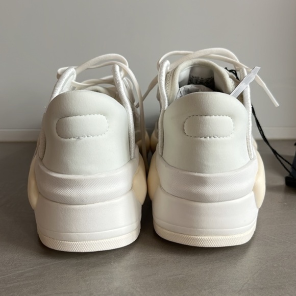 Y-3 Hokori II Core White Ecru Tint Sneakers - Picture 4 of 12